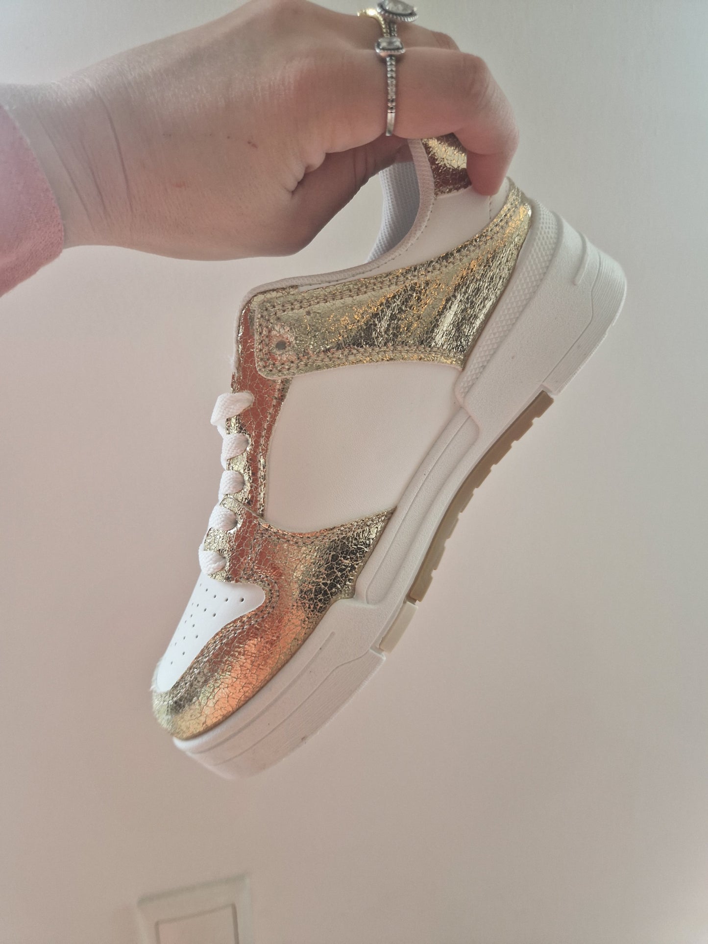 Sneaker gold/white