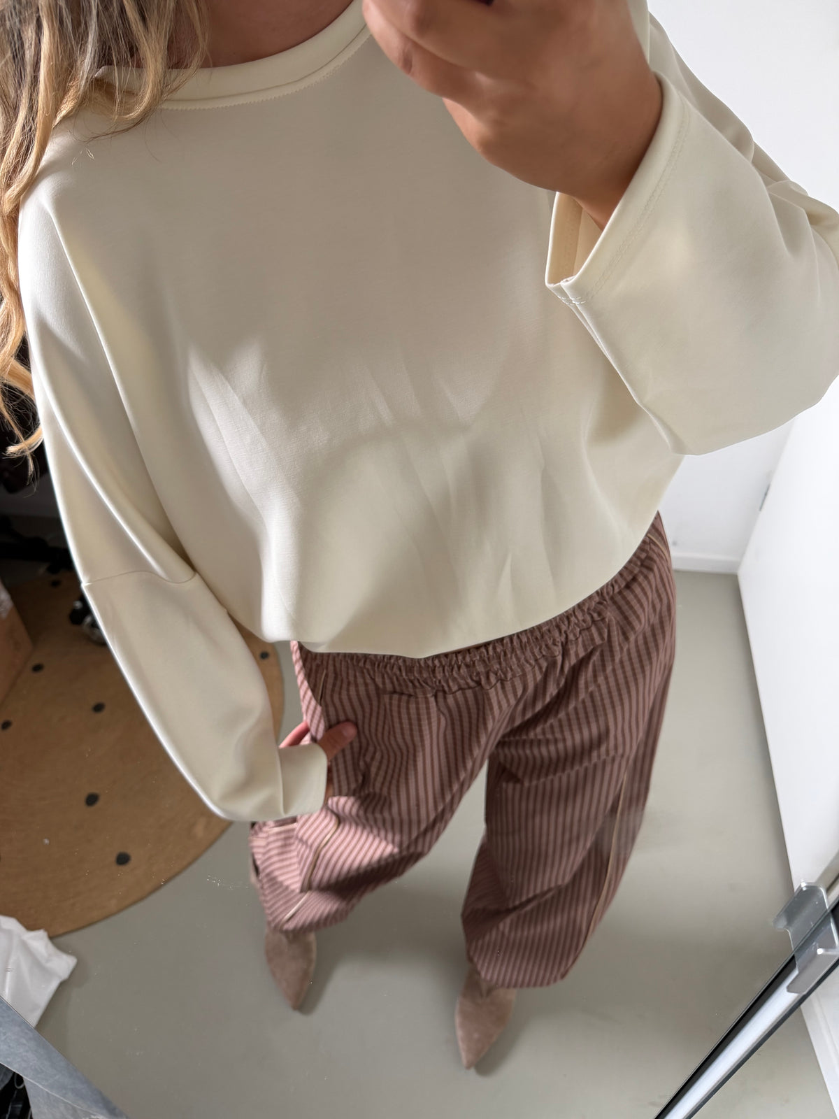 Top offwhite