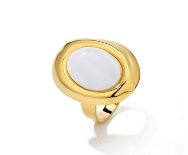 Ring white